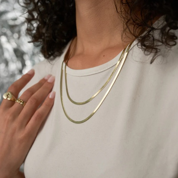 Bayam Jewelry High Polished Herringbone Necklace Review